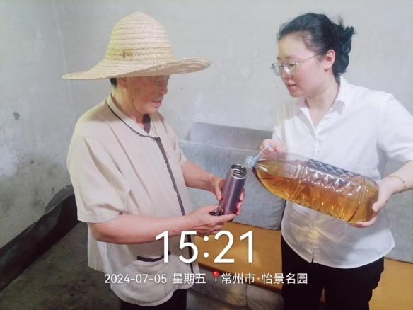 夏日中的清凉关怀