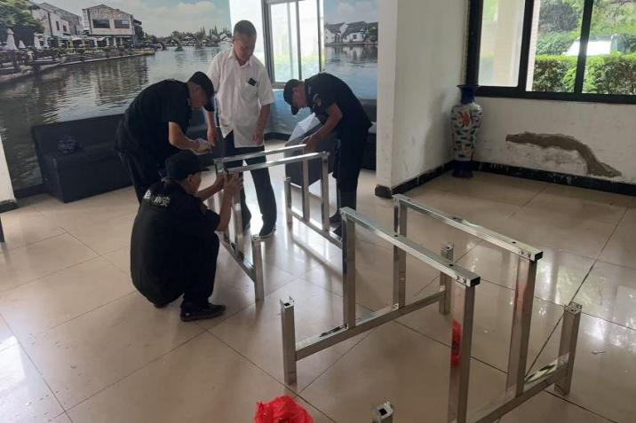 德和行信托制物业暖心升级：江南佳园架空层变身
