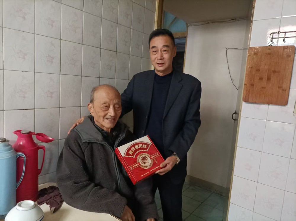 情暖前进 福寿安康